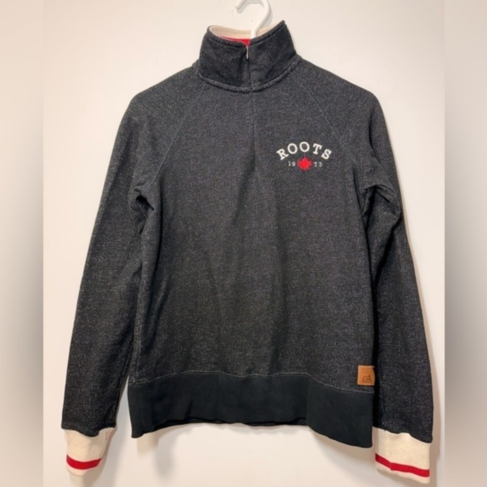Roots Cabin Fleece Stein Sweatshirt Black Pepper Womens size XS